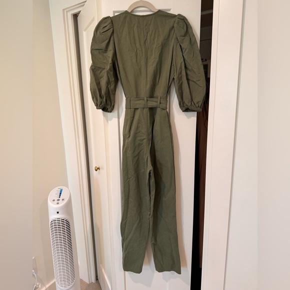 Treasure & Bond Green Zip Front Puff Sleeve Jumpsuit - Picture 7 of 10